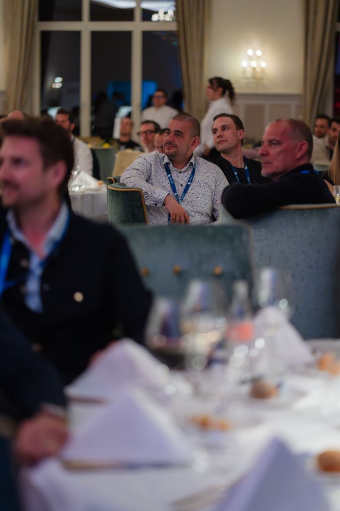 SBN.Circle Foto - 44