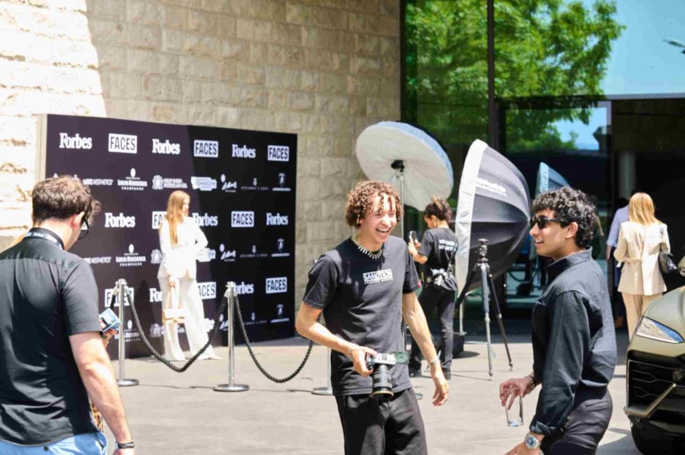 FACES x Forbes Luxury Summit 2025 Galerie - Foto 12