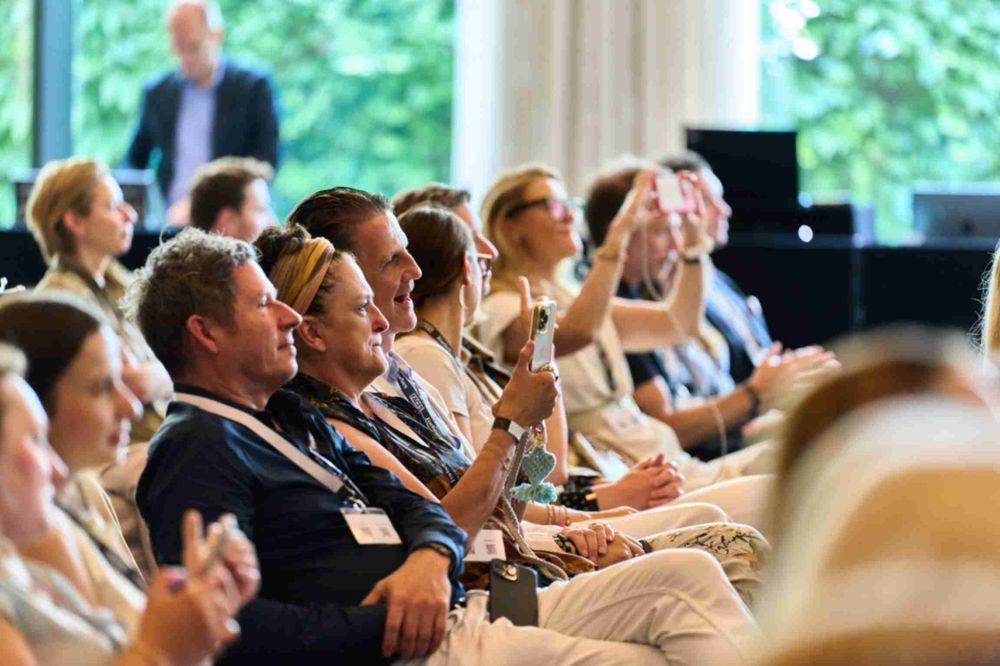 FACES x Forbes Luxury Summit 2025 Galerie - Foto 29