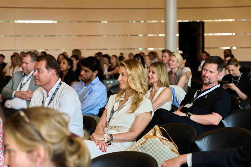 FACES x Forbes Luxury Summit 2025 Galerie - Foto 37